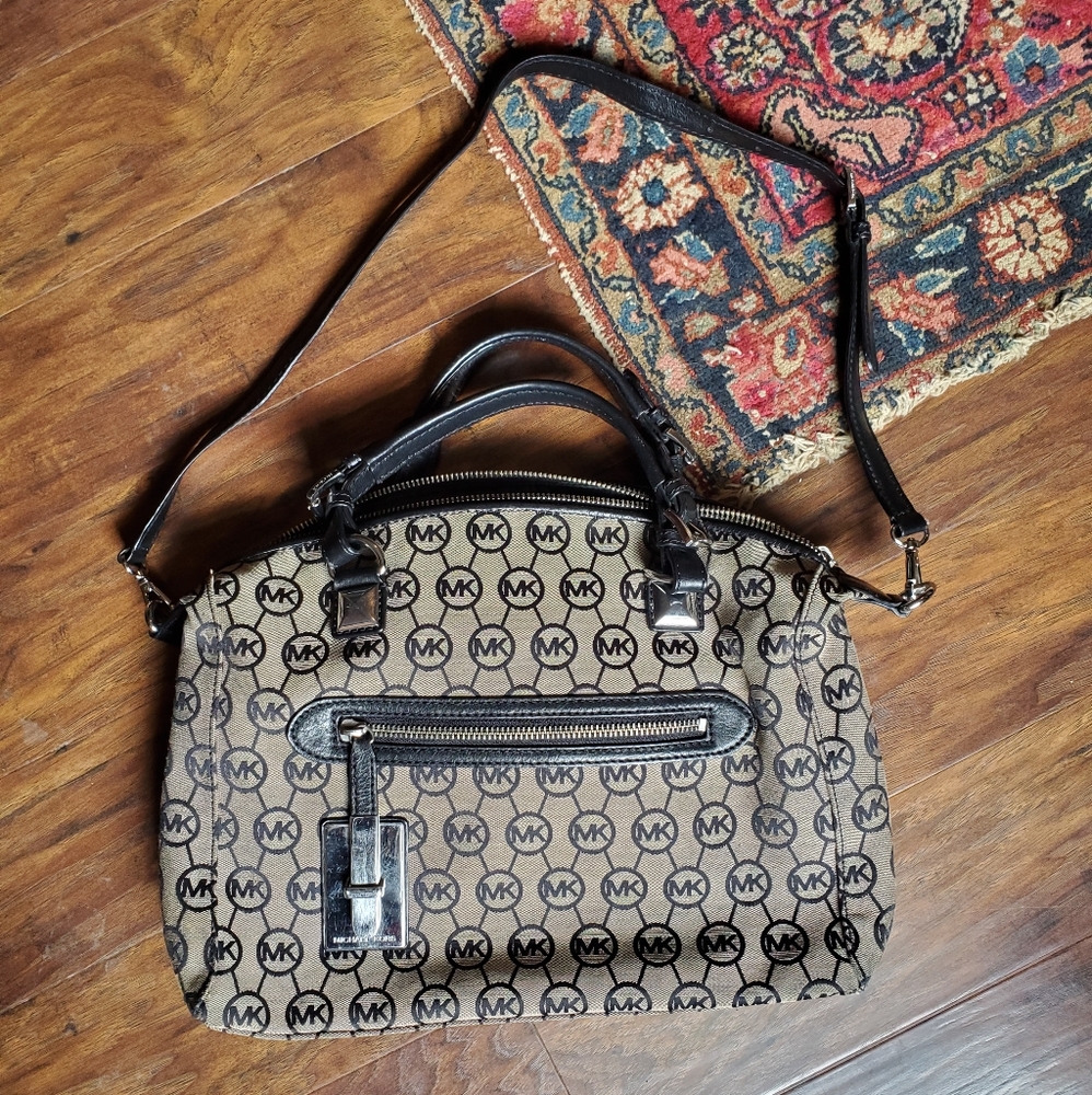 Large Michael Kors Satchel